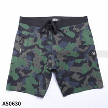 Load image into Gallery viewer, Hurley Phantom Board Shorts for Men Swim Shorts Lenght 17'' Size 30
