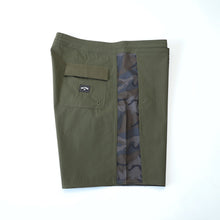 Load image into Gallery viewer, Billabong Board Shorts for Men Swim Shorts - 16.5"/1 Pocket A90017