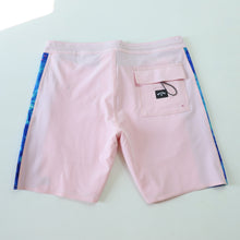 Load image into Gallery viewer, Billabong Board Shorts for Men Swim Shorts - 16.5"/1 Pocket A90025