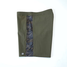Load image into Gallery viewer, Billabong Board Shorts for Men Swim Shorts - 16.5"/1 Pocket A90017