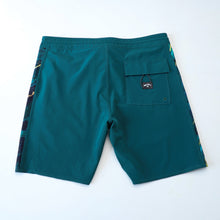 Load image into Gallery viewer, Billabong Board Shorts for Men Swim Shorts - 16.5"/1 Pocket A90018