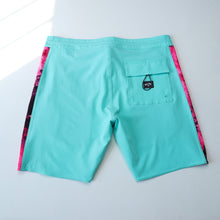 Load image into Gallery viewer, Billabong Board Shorts for Men Swim Shorts - 16.5"/1 Pocket A90023