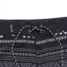 Carregar imagem no visualizador da galeria, Hurley Phantom 18&quot;Board Shorts, Quick-drying and Waterproof, Embroidery Logo, #A20558
